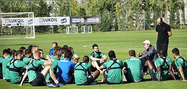 KONYASPOR ANTALYA KAMPINA HAZIRLANIYOR 