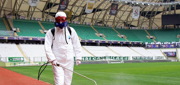  FENERBAHÇE KARŞILAŞMASI ÖNCESİ KONYA STADYUMU DEZENFEKTE EDİLDİ