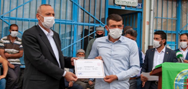 Sürü Yönetimi Sertifikaları Dağıtım Töreni