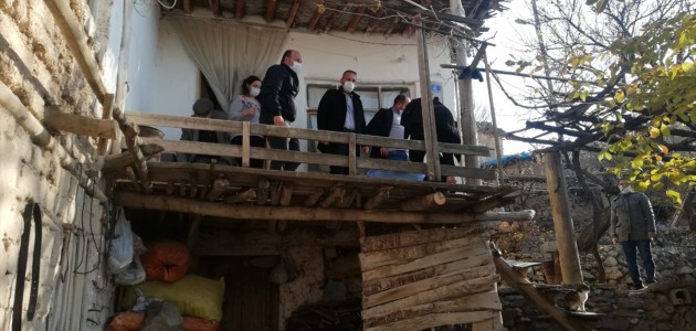 Halkapınar'da Kaymakam ve Belediye Başkanı'ndan Kederli Ailelere Ziyaret