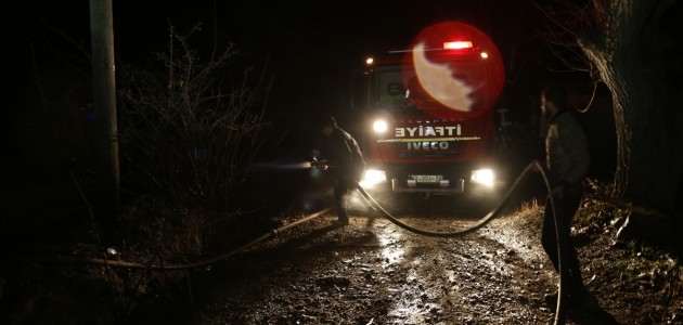Konya'da 4 Noktada Örtü ve Bahçe Yangını
