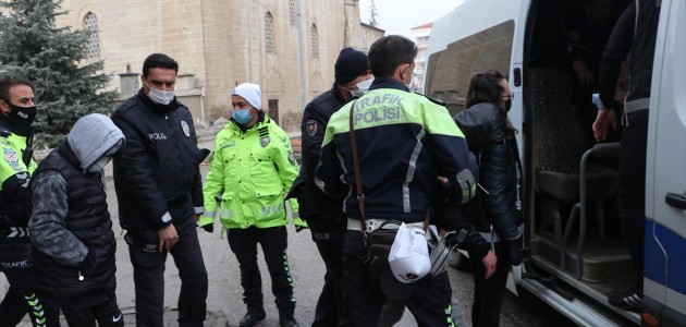 Karaman'da 550 Polisle Organize Suç Örgütü Operasyonu
