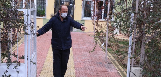 Konya'da Sitenin Kapısını Çaldılar