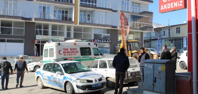  Konya'da Kimya Öğretmeni Kaldığı Otelin Odasında Ölü Bulundu
