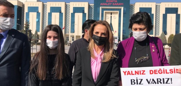 Eşi ve Kızının Üzerine Kaynar Suyla Yaralayan Sanık Hakim Karşısında