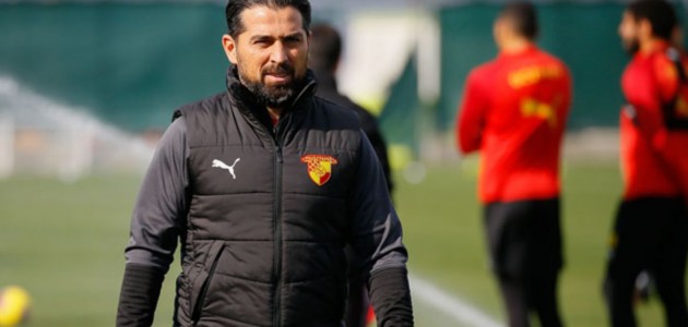 Konyaspor-Kayserispor Maçının Ardından İlhan Palut Açıklamada Bulundu
