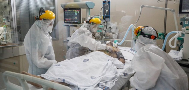 Selçuk Üniversitesi Hemşirelerinden 