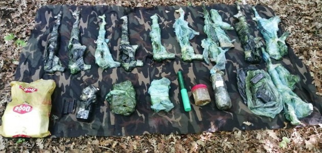  Eren-8 Amanoslar Operasyonu'nda Yer Altı Depoları Bulundu