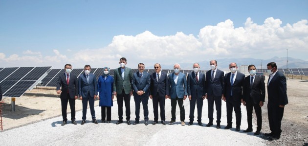 Konya'da Güneş Enerjisi Santrali Temel Atma Töreni
