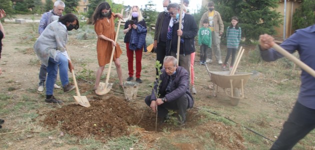 Müzik yapımcısı Hasan Saltık'ın ismi Sonsuz Şükran Köyü'nde yaşatılacak
