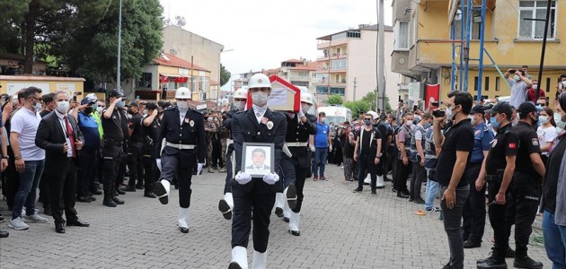  Şehit polis memuru Ercan Yangöz son yolculuğuna uğurlandı
