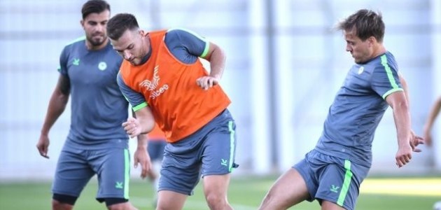 Konyaspor, Yeni Sezon Hazırlıklarını Sürdürdü
