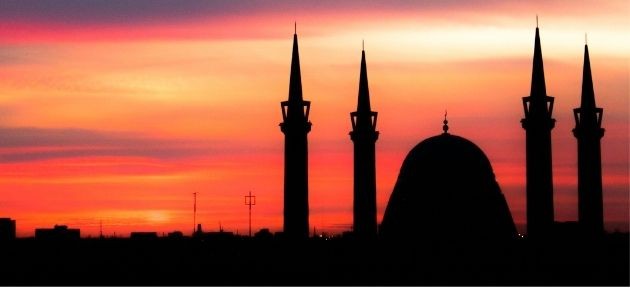   KURBAN BAYRAMI'YLA İLGİLİ AYET VE HADİSLER 