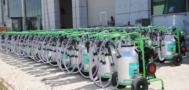 Konya'dan yangınzede çiftcilere süt sağma makinesi