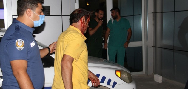 KAVGAYA MÜDAHALE EDEN POLİS OTOMOBİL ALTINDA EZİLDİ