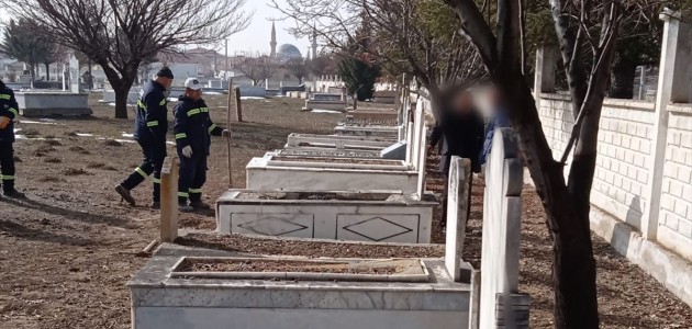 Konya'da biyolojik annenin tespiti için 40 yıl önce ölen kişinin mezarı açıldı