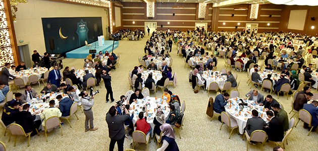 KONYA’DA YETİMLER “KARDEŞLİK İFTARI”NDA BULUŞTU