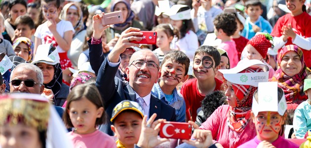 23 NİSAN COŞKUSU 80 BİNDE DEVRİ ALEM PARKI’NDA YAŞANACAK
