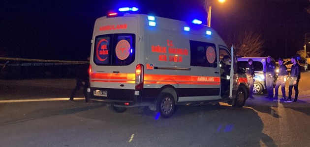 Önce tartıştığı karısını vurdu yakalanacağını anlayınca kendi kafasına sıktı