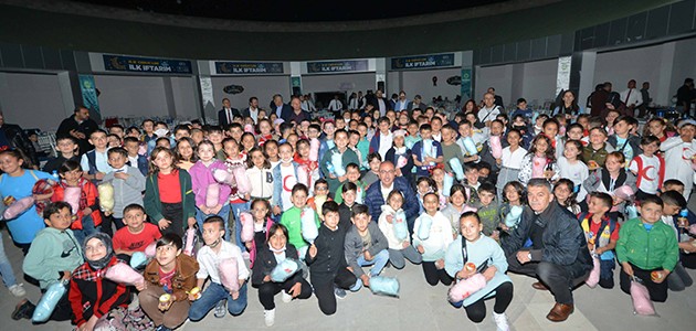  RAMAZAN BEREKETİ MERAM’IN HER KÖŞESİNDE YAŞANIYOR