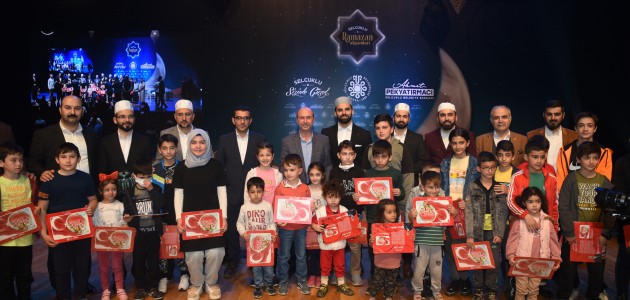 SELÇUKLU’DA HAFIZLARDAN KUR’AN ZİYAFETİ