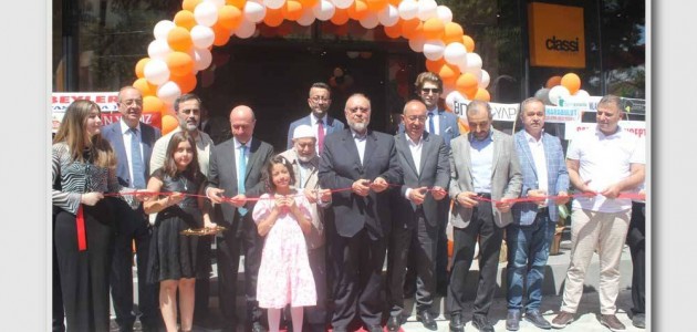  Konya'ya Classi Magazası Açıldı 