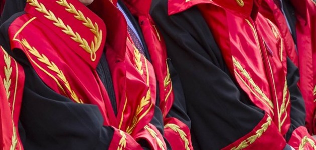 Bakan Bozdağ duyurdu! 1500 hakim ve savcı alınacak