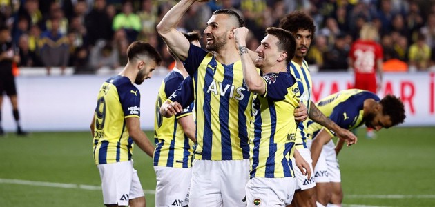 Fenerbahçe duyurdu!