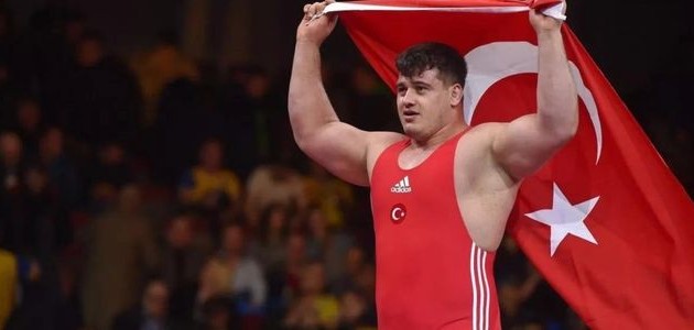  Rıza Kayaalp: Her şeyimizi devlet verdi