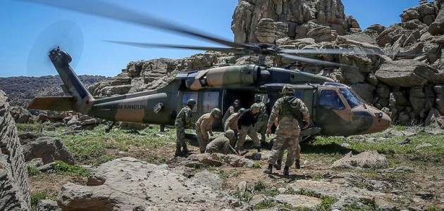 Hakkarİ'de 688 personel  İle operasyon