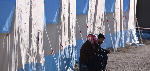  SPOR DÜNYASI DEPREMZEDELER İÇİN TEK YÜREK OLDU