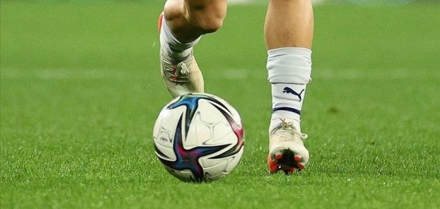  SÜPER LİG İÇİN PUAN FARKINI 10'A ÇIKARDI