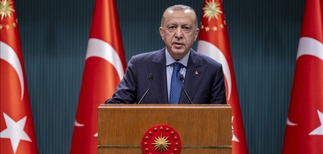 Cumhurbaşkanı Erdoğan açıkladı! Gençlere ücretsiz İnternet ve telefon müjdesini verdi!