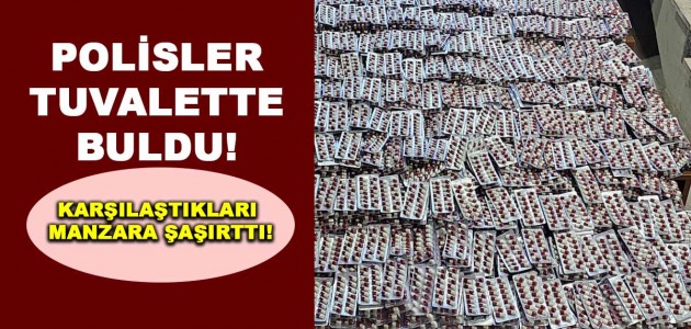 POLİSLER TUVALETTE BULDU KARŞILAŞTIKLARI MANZARA ŞAŞIRTTI