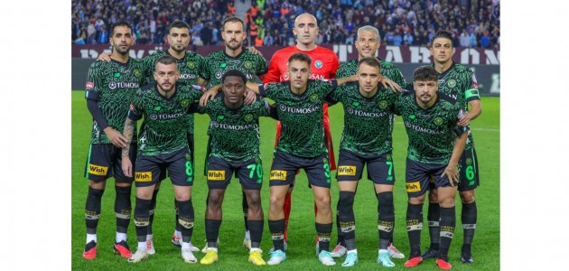  Konyaspor kan kaybetmeye devam ediyor