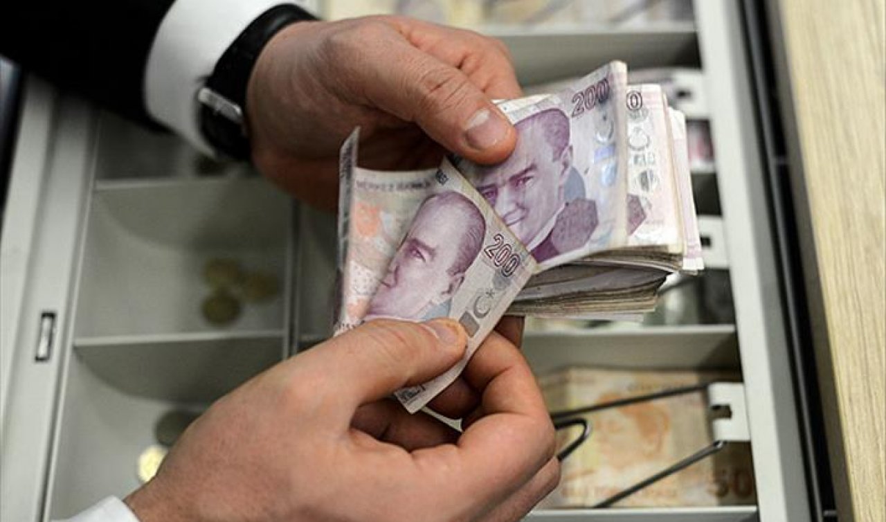 En Düşük Memur ve Emekli Maaşı Zamlarla birlikte ne kadar oldu?