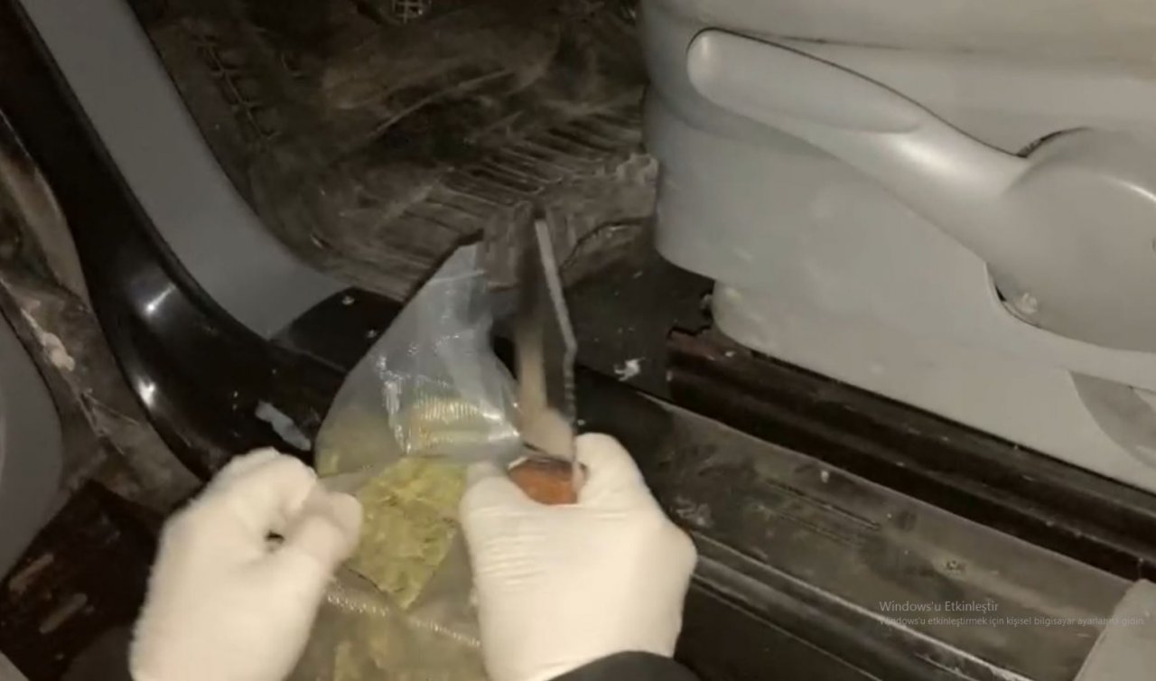 Çekici Üzerinde Konya’ya Getirilen Kazalı Araçtan Uyuşturucu Çıktı