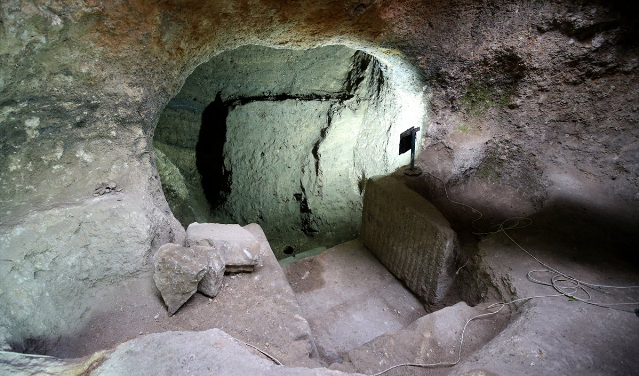 Konya’da Birbirine Tünellerle Bağlı Yeni Bir Yer Altı Şehri Keşfedildi