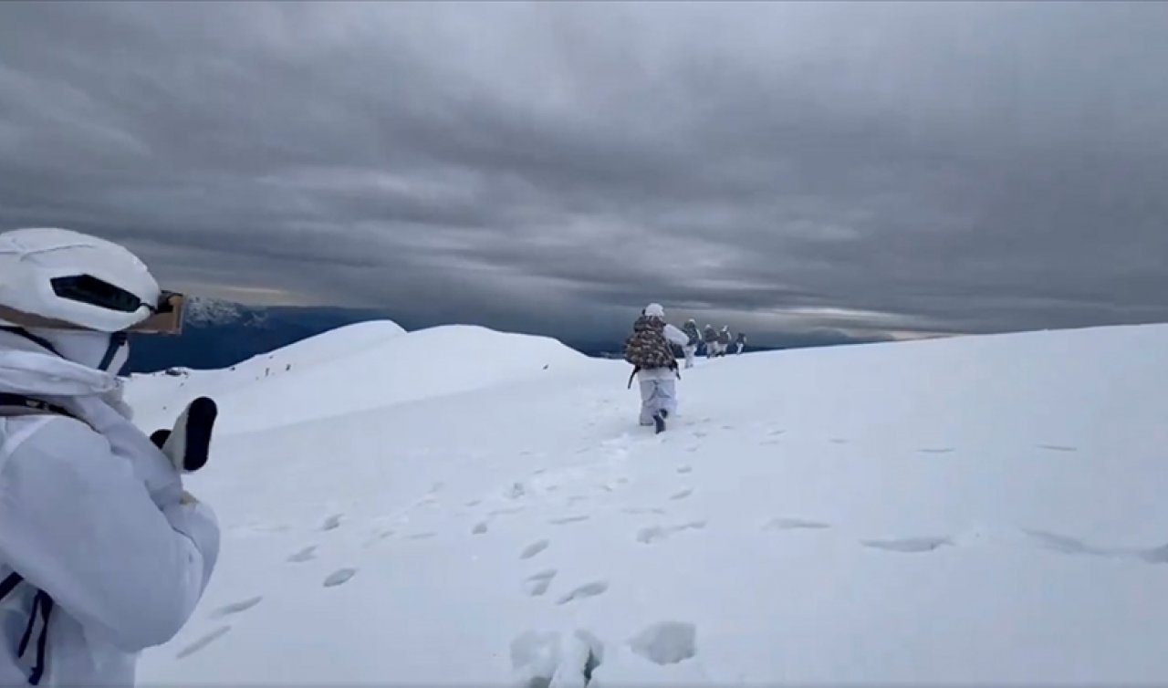 Kahramanlar 47 Operasyonu’nda 7 İlde  teröristlerin barınakları imha edildi 