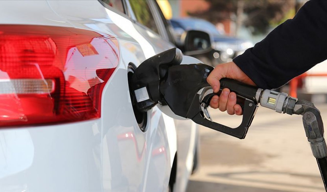 Benzin ve Motorine 3 günde 3 büyük zam birden geldi