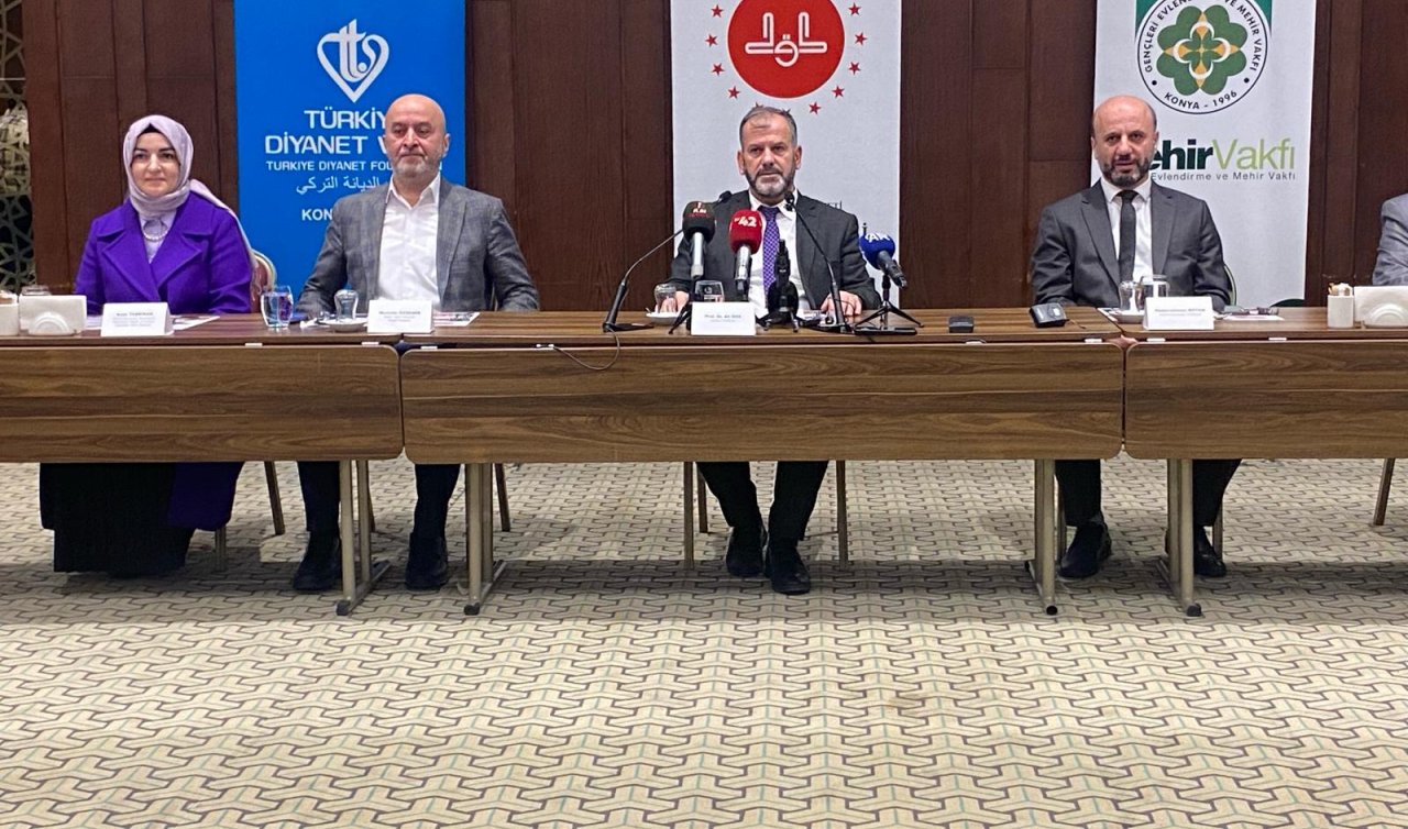 100 çift aynı anda evlenecek