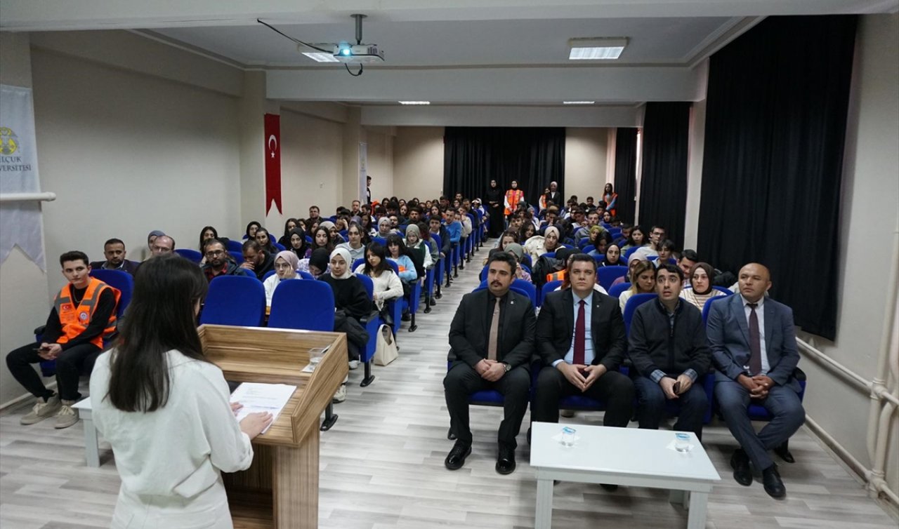 Bozkır’da deprem eğitimi düzenlendi