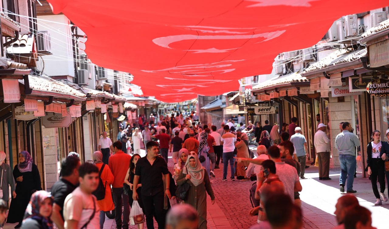 Konyalılara Başkan Karabacak’tan  çağrı: Bayram Alışverişimizi Esnaflarımızdan Yapalım!