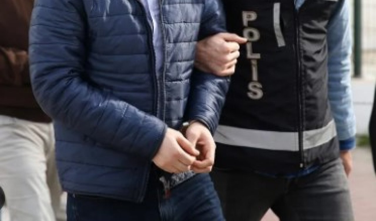 Konya merkezli 3 ilde FETÖ operasyonu:  4 şüpheli gözaltına alındı