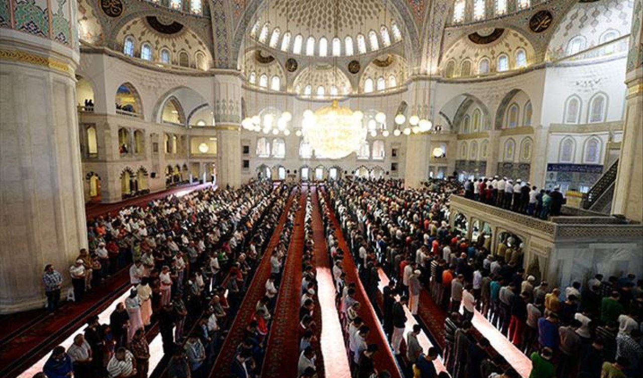 Konya’da Kurban Bayramı namazı saat kaçta kılınacak? İllere göre bayram namazı saatleri!