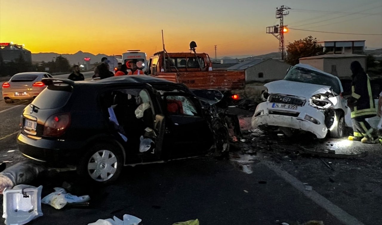  Konya’da acı kaza! 2 anne ve  2 baba öldü, Çiftlerin bebekleri yaralı kurtuldu 