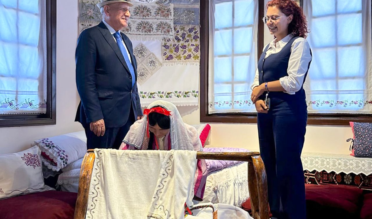 Dünyaca ünlü yazar Konya’nın bu müzesine hayran kaldı