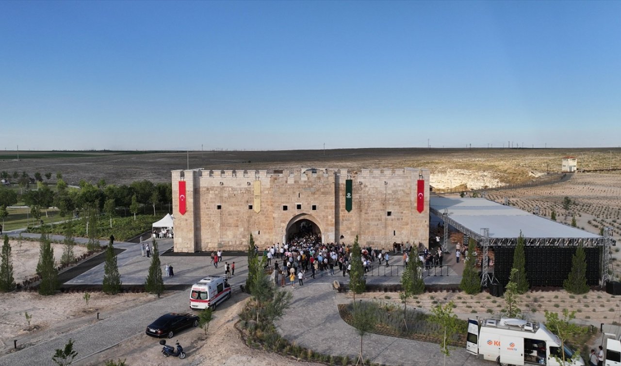  Konya’da Obruk gölü manzaralı “Obruk Kervansaray Müze Otel“ açıldı