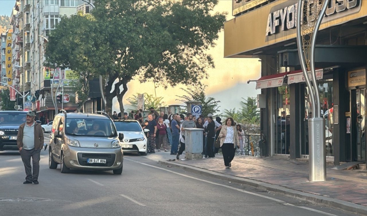  Afyonkarahisar’da 4,4 büyüklüğünde deprem