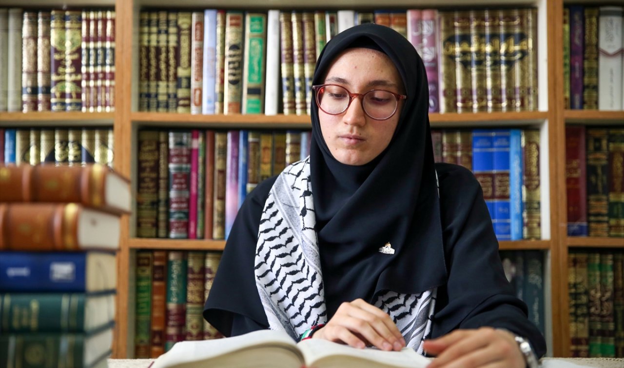 AYT sözel alanda Türkiye 40’ıncısı Konyalı  Müşerref Tuba Akıncı hedefini açıkladı!